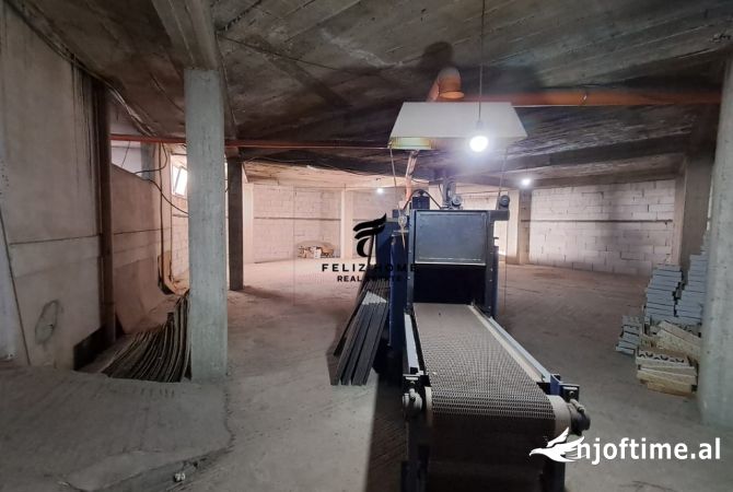 AMBIENT BIZNESI ME QERA 1000 M2 DON BOSKO 380.000 LEKE