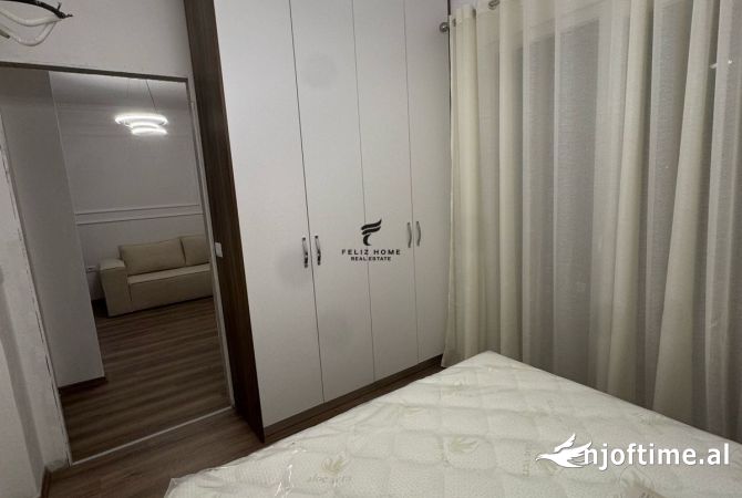 Shtepi ne shitje Apartament ne Tirane, 1+1, Mobilimi E mobiluar, Pagesa 100,000  Euro.
