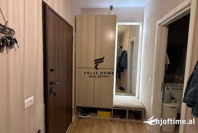 Shtepi ne shitje Apartament ne Tirane, 2+1, Mobilimi E mobiluar, Pagesa 160,000  Euro.