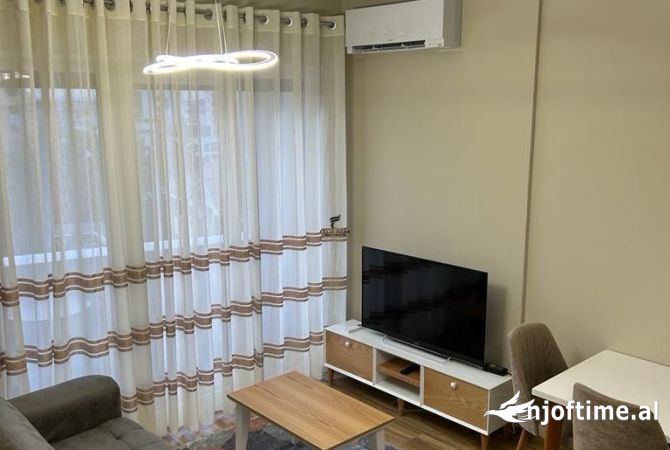 Shtepi me qera 1+1 ne Tirane - 500 Euro