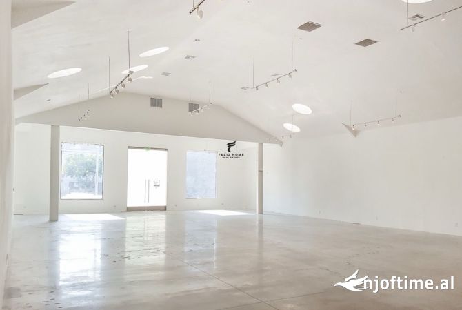 Ambient biznesi me qera 1+1 ne Tirane - 1,500 Euro