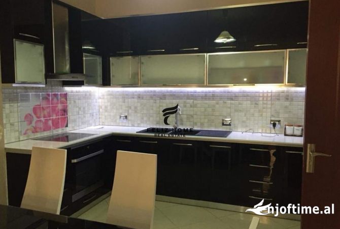 Shtepi me qera 1+1 ne Tirane - 40,000 Leke