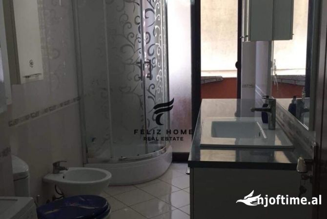 Shtepi me qera Apartament ne Tirane, 1+1, Mobilimi E mobiluar, Pagesa 40,000  Leke.