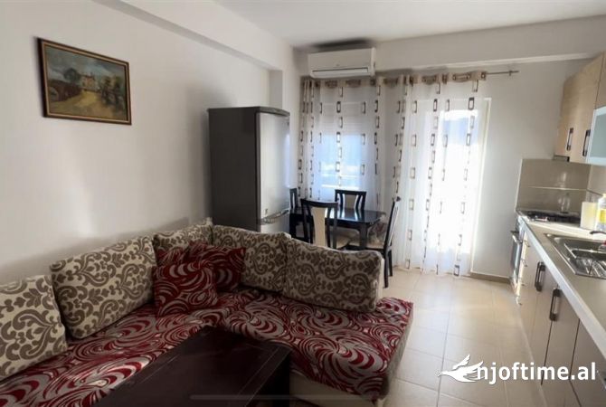 Shtepi ne shitje 1+1 ne Tirane - 150,000 Euro