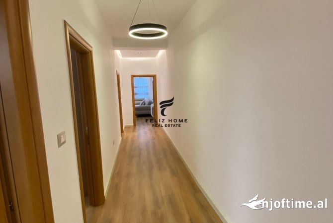 Shtepi me qera Apartament ne Tirane, 2+1, Mobilimi E mobiluar, Pagesa 700  Euro.