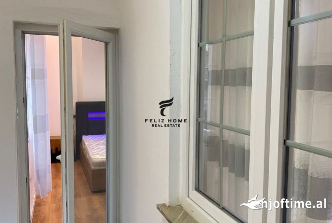 Shtepi me qera Apartament ne Tirane, 2+1, Mobilimi E mobiluar, Pagesa 700  Euro.