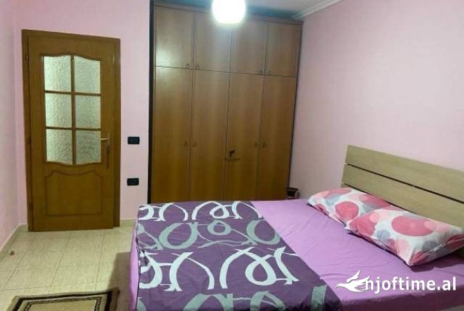 Shtepi me qera 2+1 ne Tirane - 500 Euro