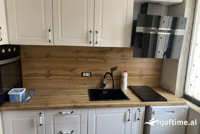Shtepi me qera 1+1 ne Tirane - 700 Euro
