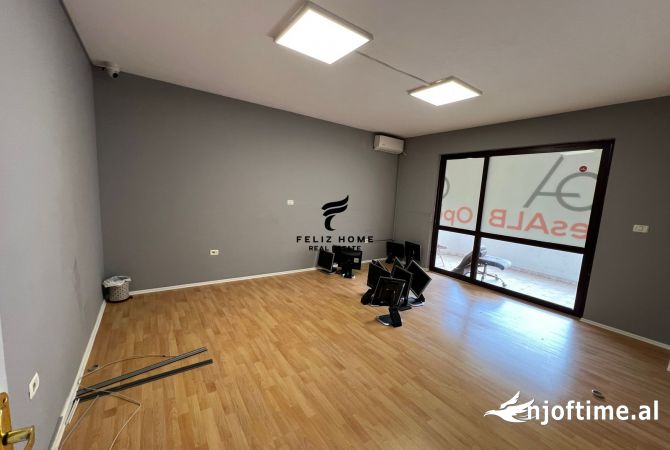Ambient biznesi me qera 1+1 ne Tirane - 1,000 Euro