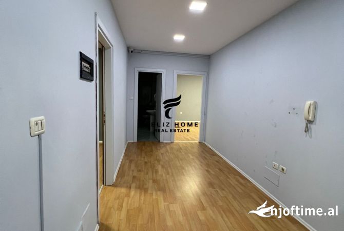 ZYRE ME QERA 130 M2 BLLOK 1.000 EURO