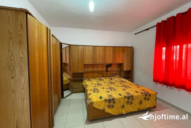 Shtepi me qera Apartament ne Tirane, 2+1, Mobilimi E mobiluar, Pagesa 450  Euro.