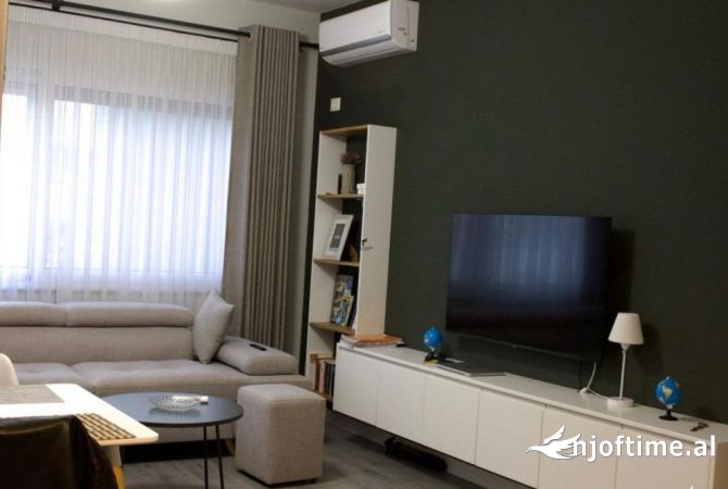 Shtepi me qera 1+1 ne Tirane - 500 Euro