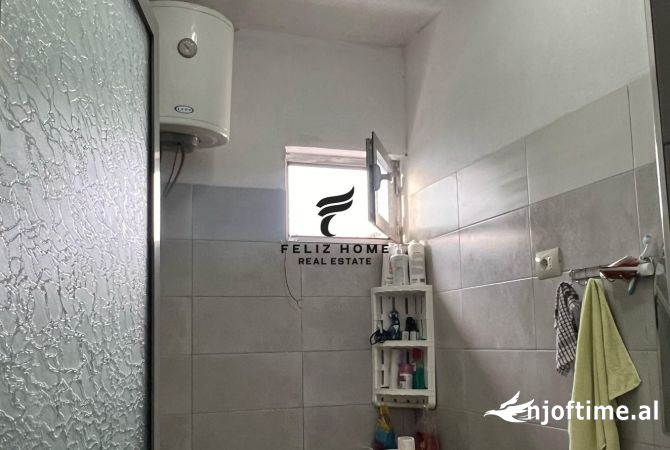 Shtepi ne shitje Apartament ne Tirane, 1+1, Mobilimi E mobiluar, Pagesa 79,000  Euro.