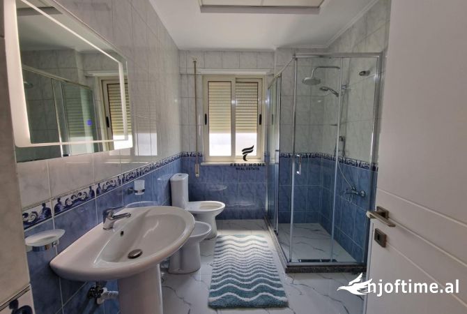 Shtepi me qera Apartament ne Tirane, 2+1, Mobilimi E mobiluar, Pagesa 800  Euro.