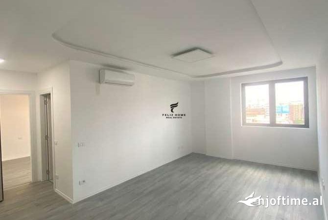 Ambient biznesi me qera 3+1 ne Tirane - 900 Euro