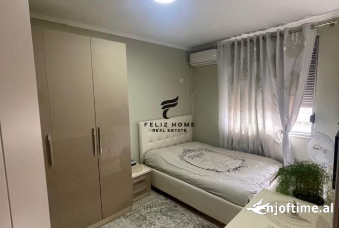 Shtepi me qera 2+1 ne Tirane - 700 Euro
