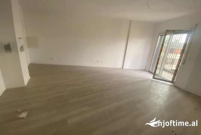 Shtepi ne shitje 2+1 ne Tirane - 218,000 Euro