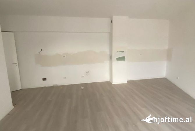 Shtepi ne shitje 2+1 ne Tirane - 218,000 Euro