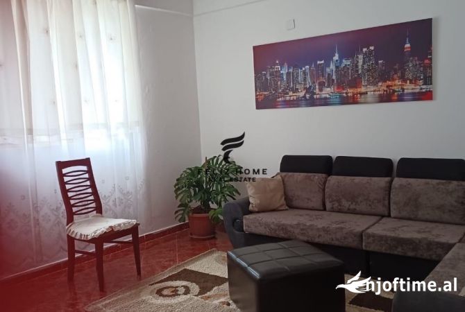 Shtepi me qera 1+1 ne Tirane - 350 Euro