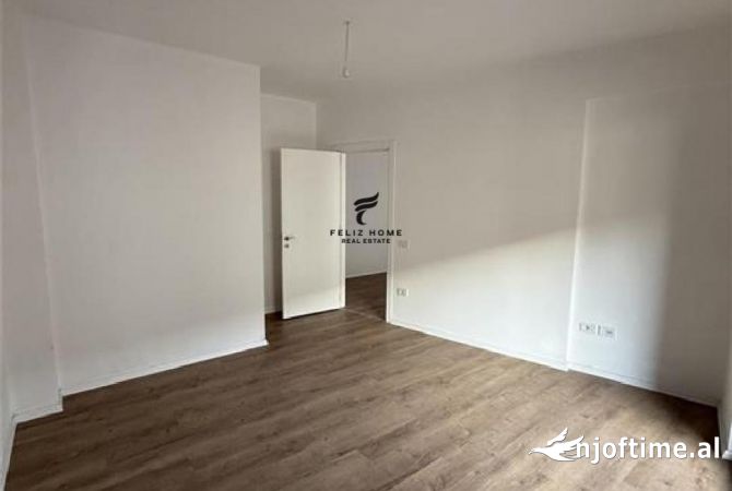 Ambient biznesi me qera 3+1 ne Tirane - 85,000 Leke