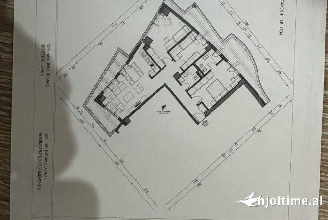Shtepi ne shitje 3+1 ne Tirane - 465,000 Euro