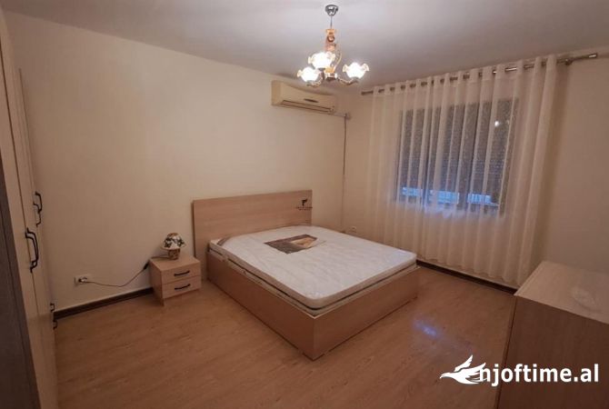 Shtepi me qera 2+1 ne Tirane - 500 Euro