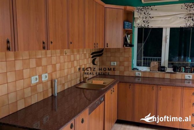 Shtepi ne shitje 1+1 ne Tirane - 195,000 Euro