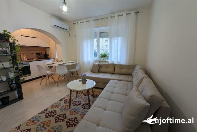 Shtepi me qera 1+1 ne Tirane - 600 Euro