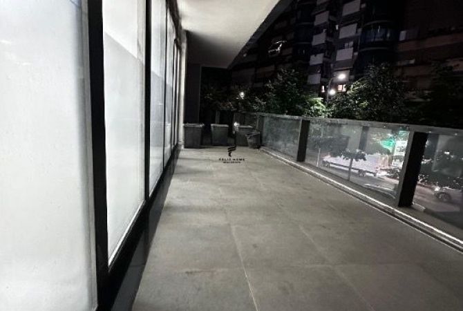 ZYRE ME QERA 230 M2 SELVIA 2.500 EURO