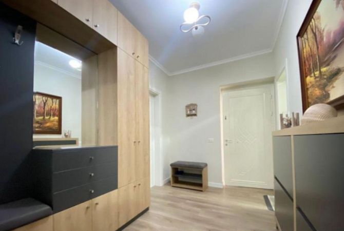 Shtepi me qera 2+1 ne Tirane - 550 Euro