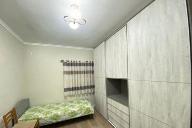Shtepi me qera 2+1 ne Tirane - 550 Euro