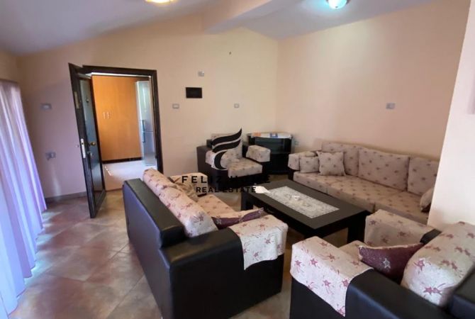 Shtepi me qera 2+1 ne Tirane - 500 Euro