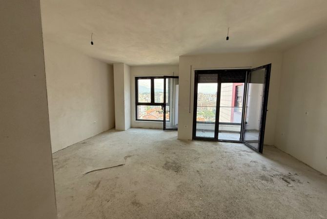 Shtepi ne shitje 3+1 ne Tirane - 365,000 Euro