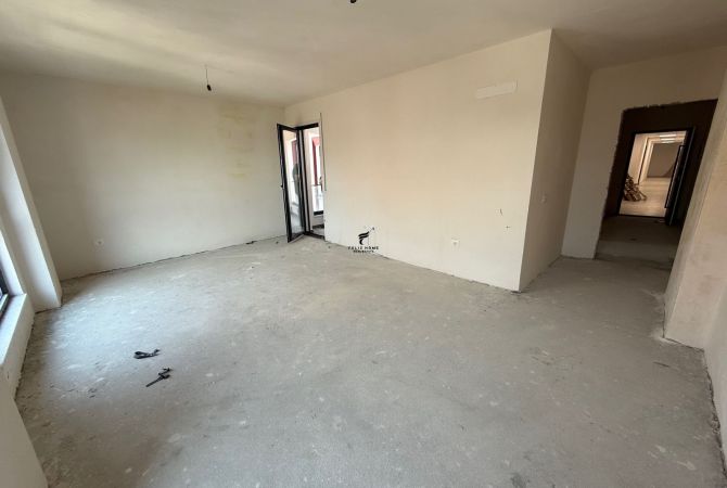 Shtepi ne shitje 2+1 ne Tirane - 305,000 Euro