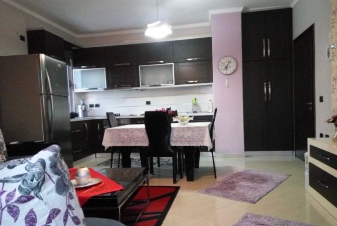Shtepi ne shitje 1+1 ne Tirane - 114,000 Euro