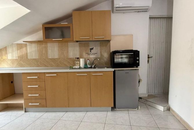 Shtepi me qera 1+1 ne Tirane - 390 Euro