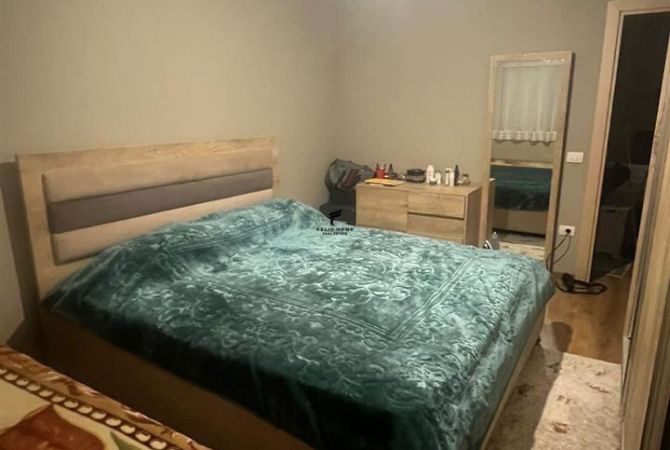 Shtepi me qera 2+1 ne Tirane - 750 Euro