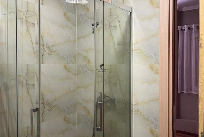 Shtepi me qera Apartament ne Tirane, 2+1, Mobilimi E mobiluar, Pagesa 750  Euro.