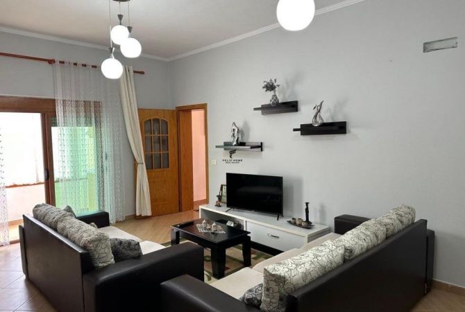 Casa in affitto 2+1 a Tirana - 450 Euro