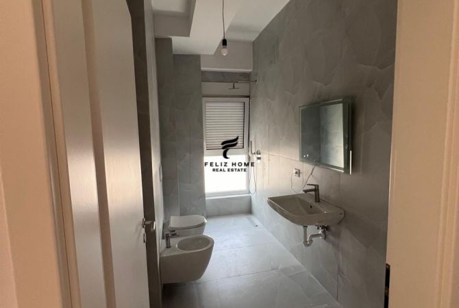 ZYRE ME QERA 75 M2 ALI DEMI 400 EURO