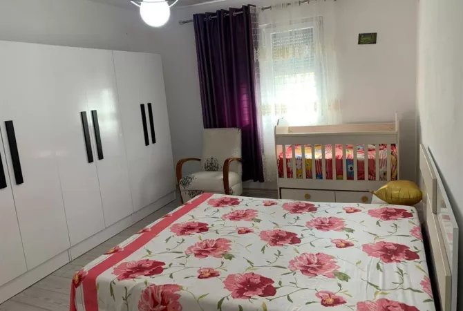 Shtepi me qera 2+1 ne Tirane - 45,000 Leke