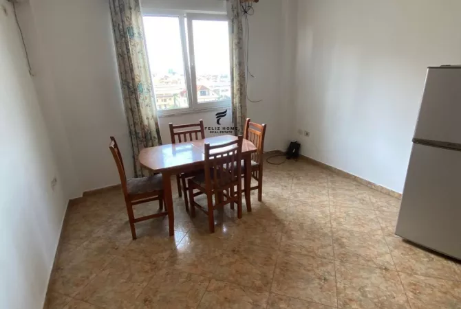 Shtepi me qera 2+1 ne Tirane - 45,000 Leke