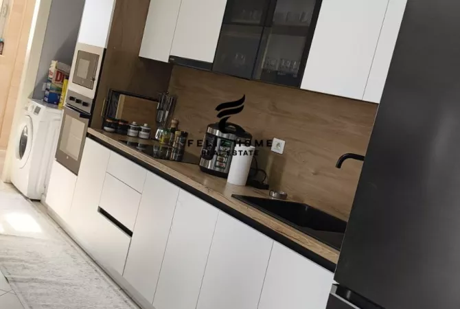 Shtepi ne shitje 1+1 ne Tirane - 110,000 Euro