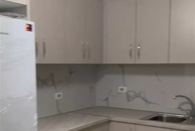 Shtepi me qera 1+1 ne Tirane - 600 Euro