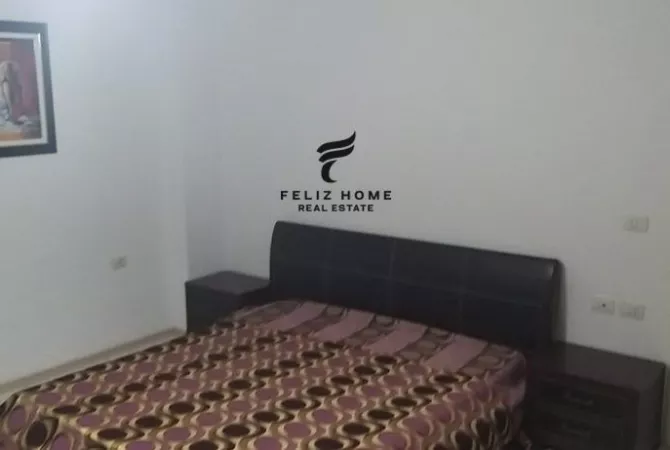 Shtepi me qera Apartament ne Tirane, 3+1, Mobilimi E mobiluar, Pagesa 800  Euro.