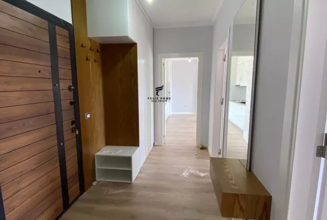 Ambient biznesi me qera 3+1 ne Tirane - 550 Euro