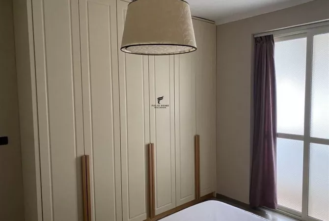 Shtepi me qera Apartament ne Tirane, 2+1, Mobilimi E mobiluar, Pagesa 55,000  Leke.