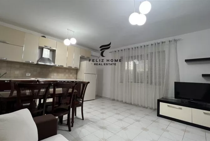 Shtepi me qera 2+1 ne Tirane - 500 Euro