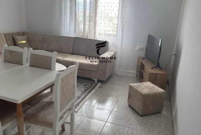 Shtepi me qera 2+1 ne Tirane - 400 Euro