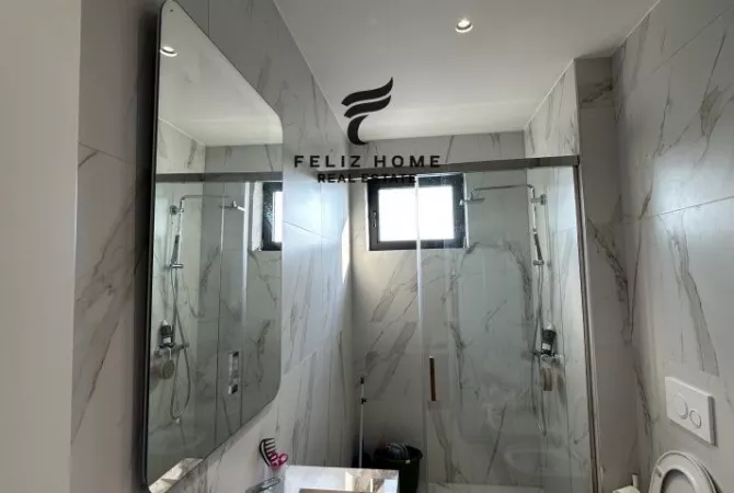 Shtepi me qera Apartament ne Tirane, 3+1, Mobilimi E mobiluar, Pagesa 1,000  Euro.